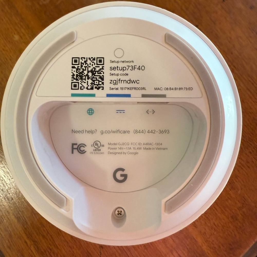 Google Wi-Fi Mesh Router Puck with Power Adapter - Picture 3 of 7